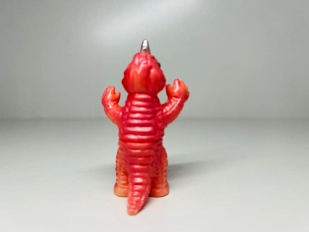 日*4様 ぶたのはな じゃんけんバトル アボラス 肌色成型　ピンク　赤　怪獣　ミ