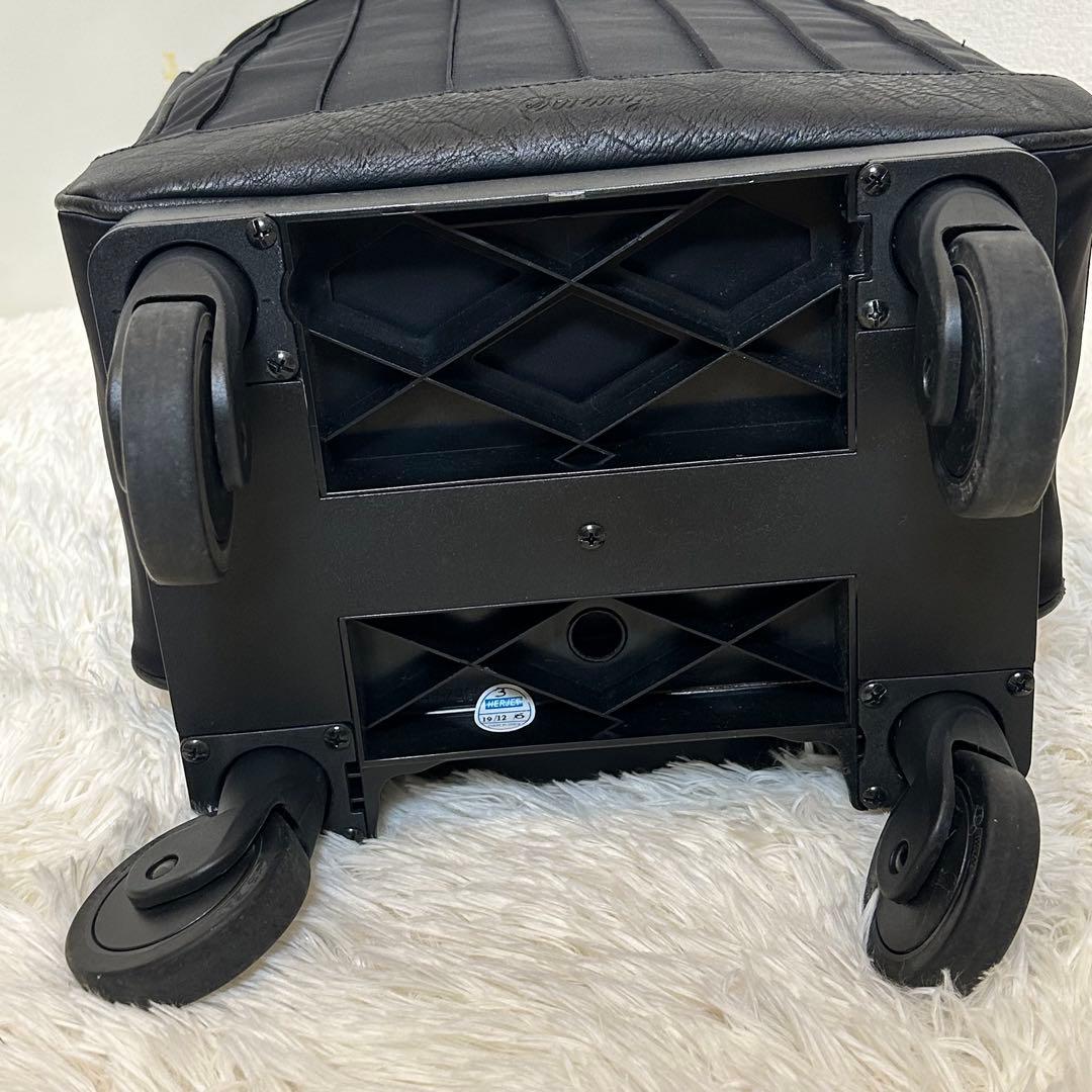 SWANY スワニー キャリーバッグ 黒 4輪