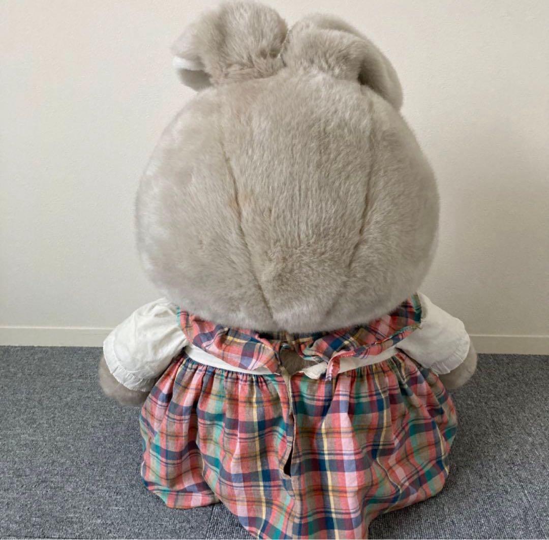 ★昭和レトロ★吉徳　グレーのうさぎ　ぬいぐるみ チェック柄ドレス