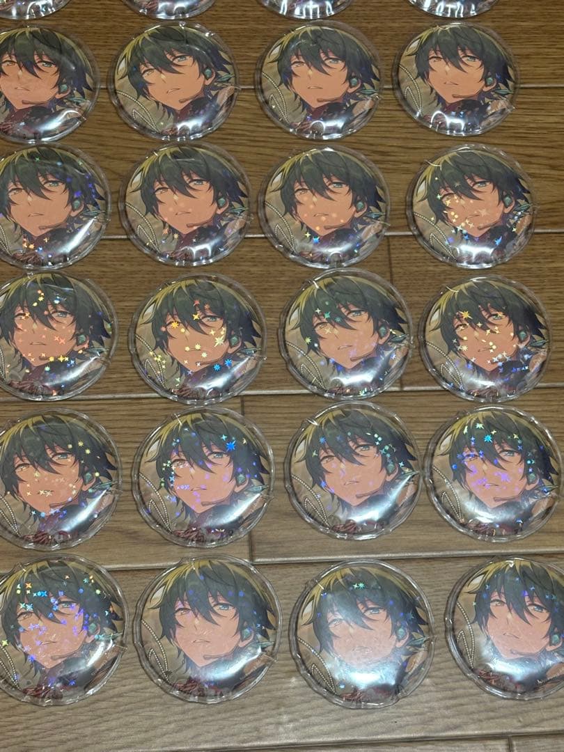 あんスタ　影片みか　フィーチャー缶バッチ