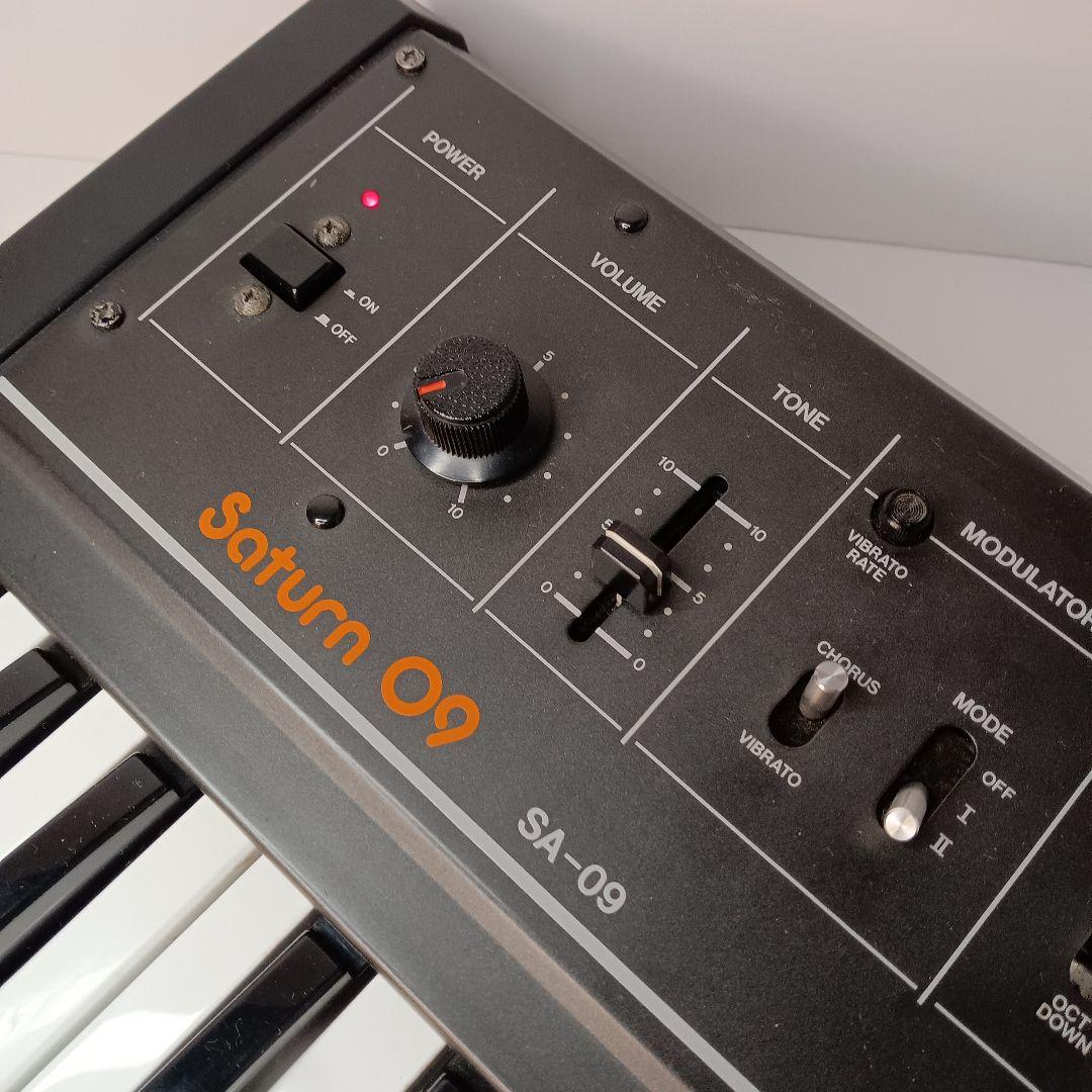 極美品 デッドストック ROLAND ローランド SA-09 シンセサイザー