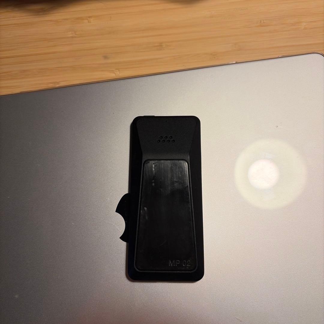 携帯電話本体 Punkt mo02