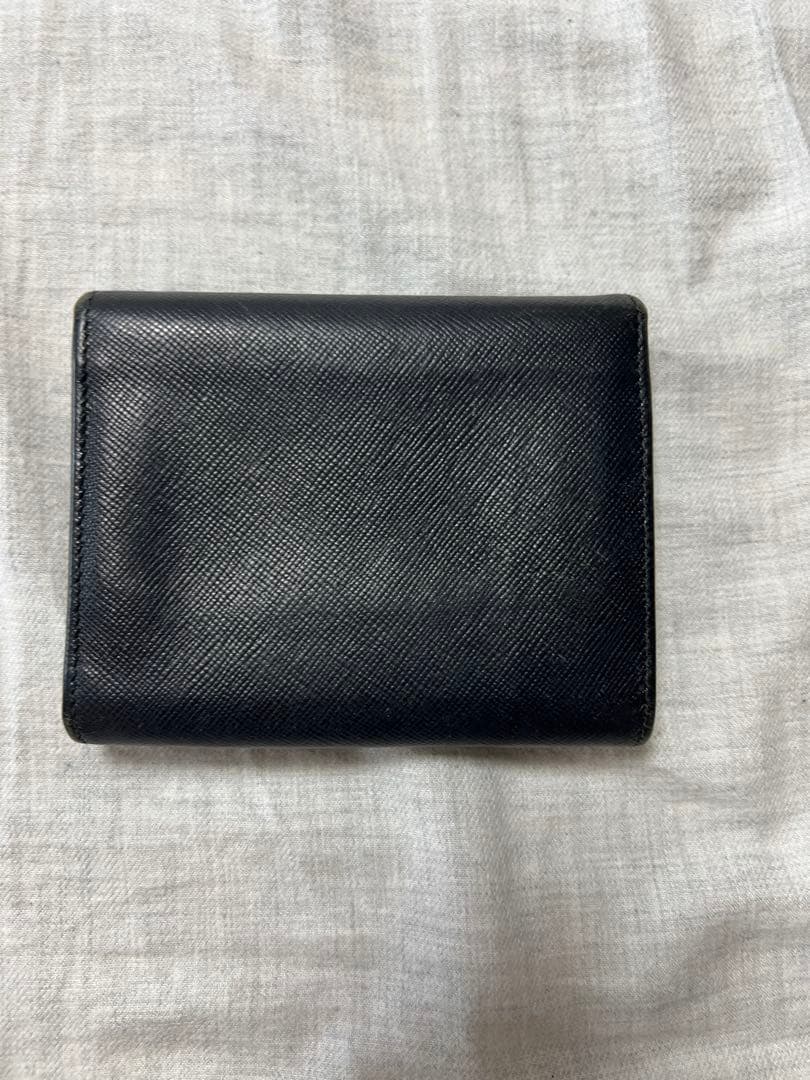PRADA サフィアーノレザー 三つ折り財布 黒