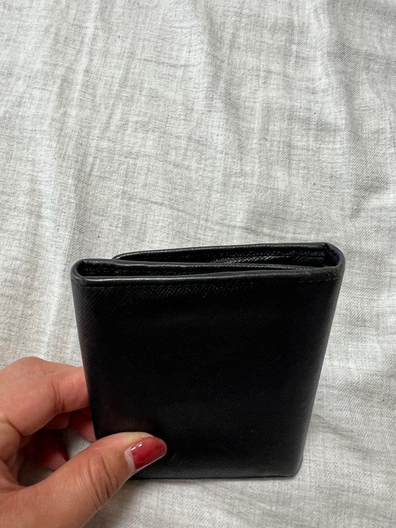 PRADA サフィアーノレザー 三つ折り財布 黒
