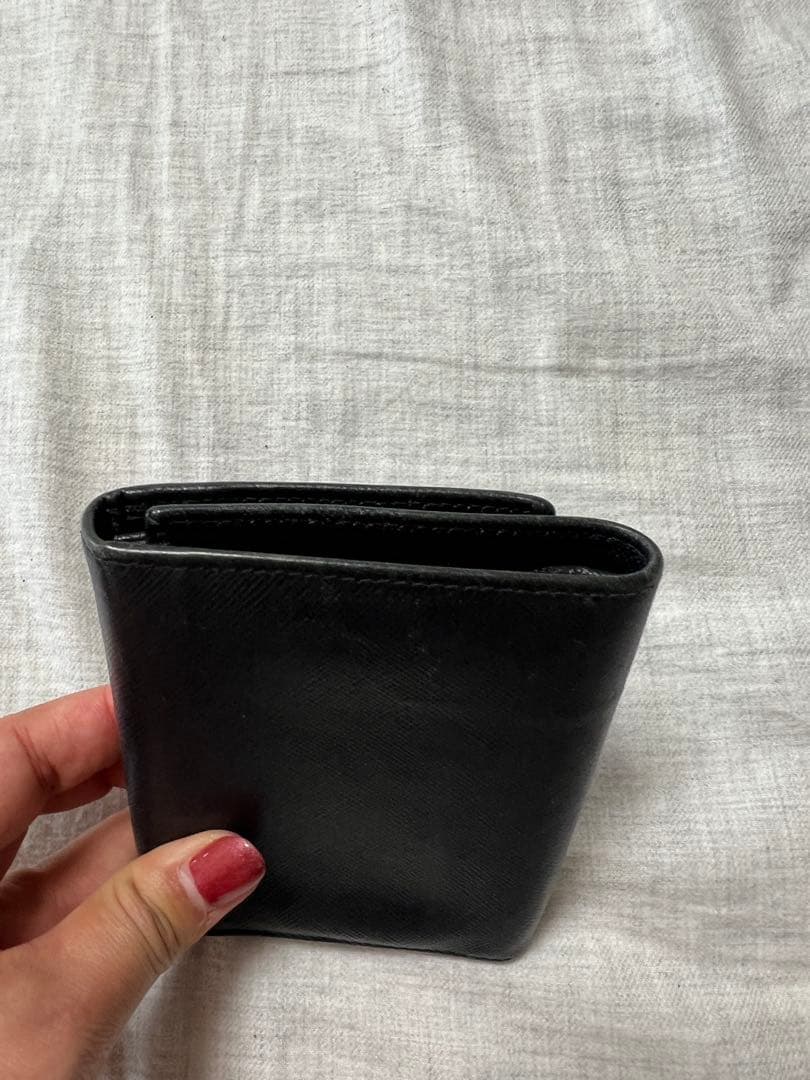 PRADA サフィアーノレザー 三つ折り財布 黒