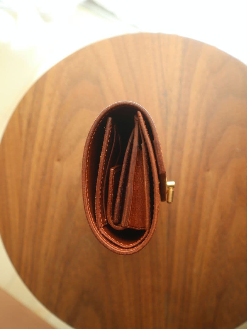 【イタリアンレザー】オコシ金具の三つ折り財布　フルハンドメイド