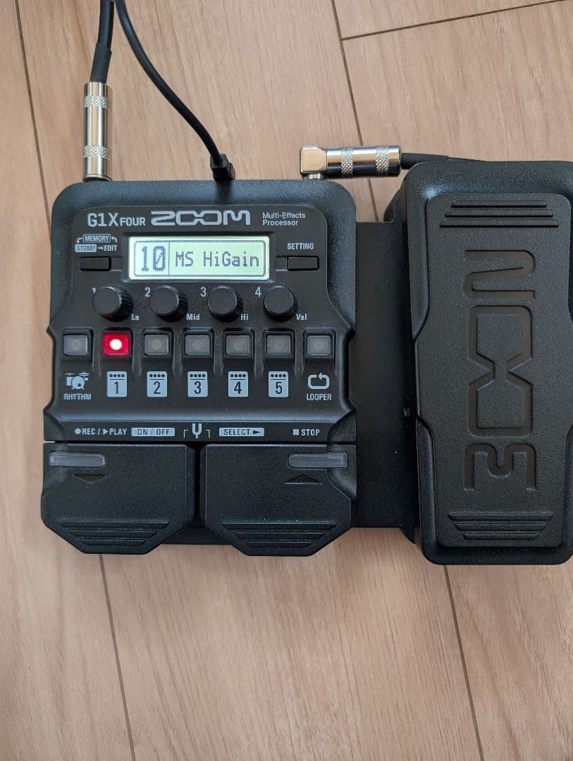 送料無料　ギターエフェクター　パワーサプライ　パッチケーブル　BOSS ZOOM