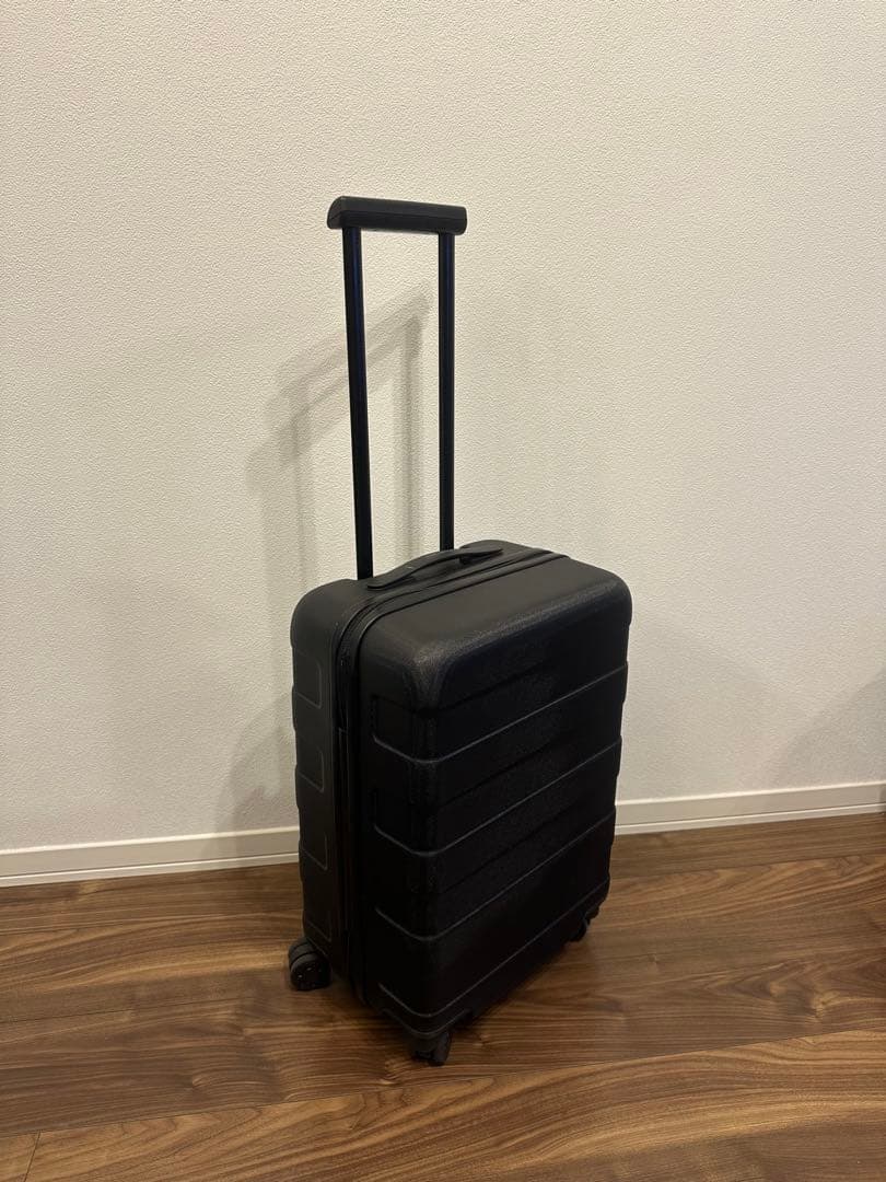 バーを自由に調節できる　ハードキャリーケース（３６Ｌ）　無印良品