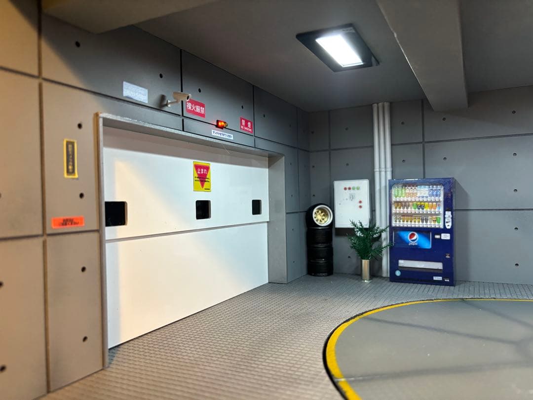 専用！IG3121　1/18 IG-Model Car Park Diorama