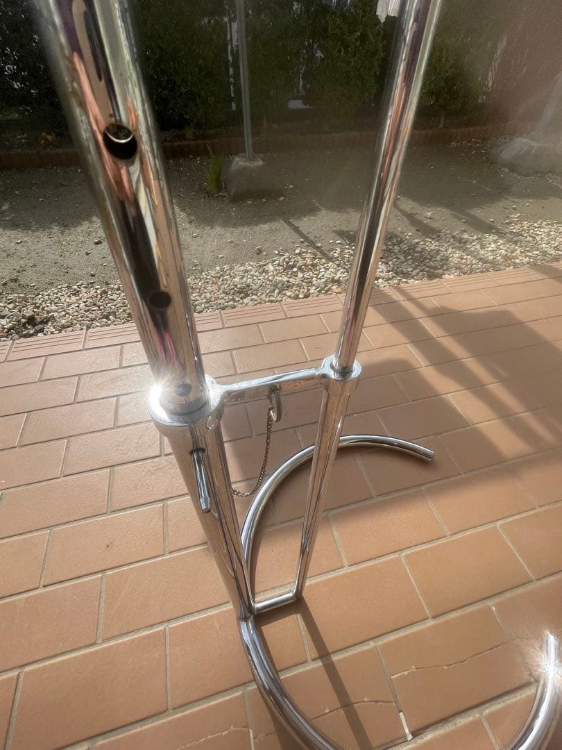 サイドテーブル　天板ガラス ステンレスフレーム