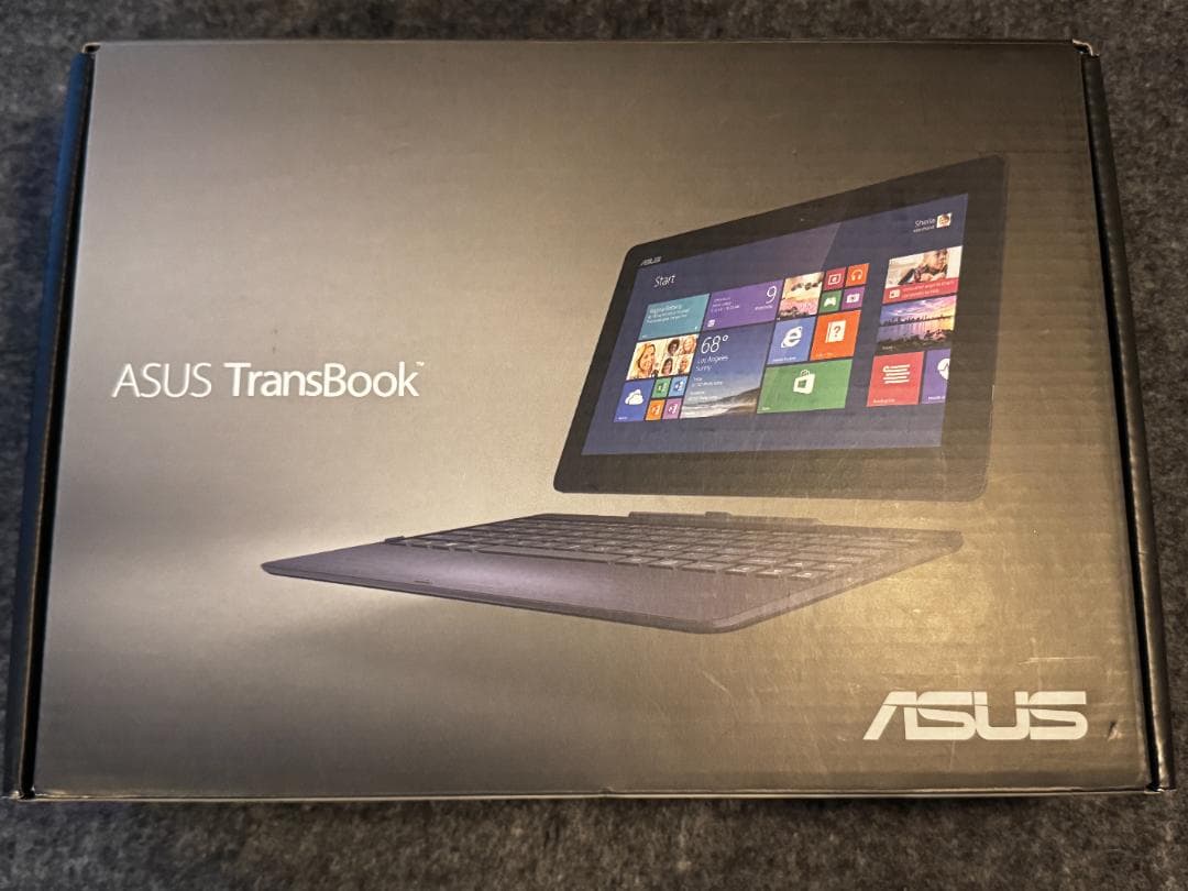 ASUST100T Office2013未使用品付き 2in1 タブレット