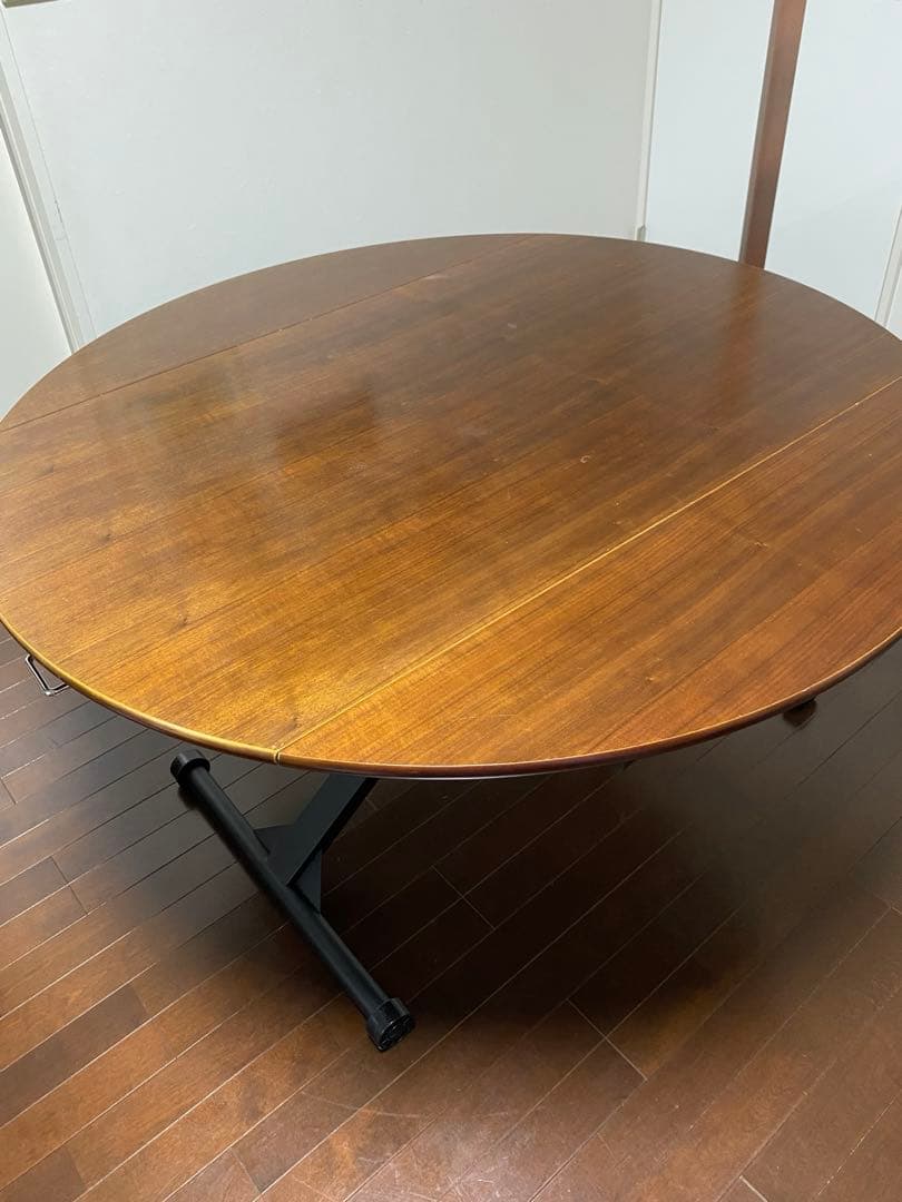 木製円形ダイニングテーブル 高さ調整　東馬　引取り限定