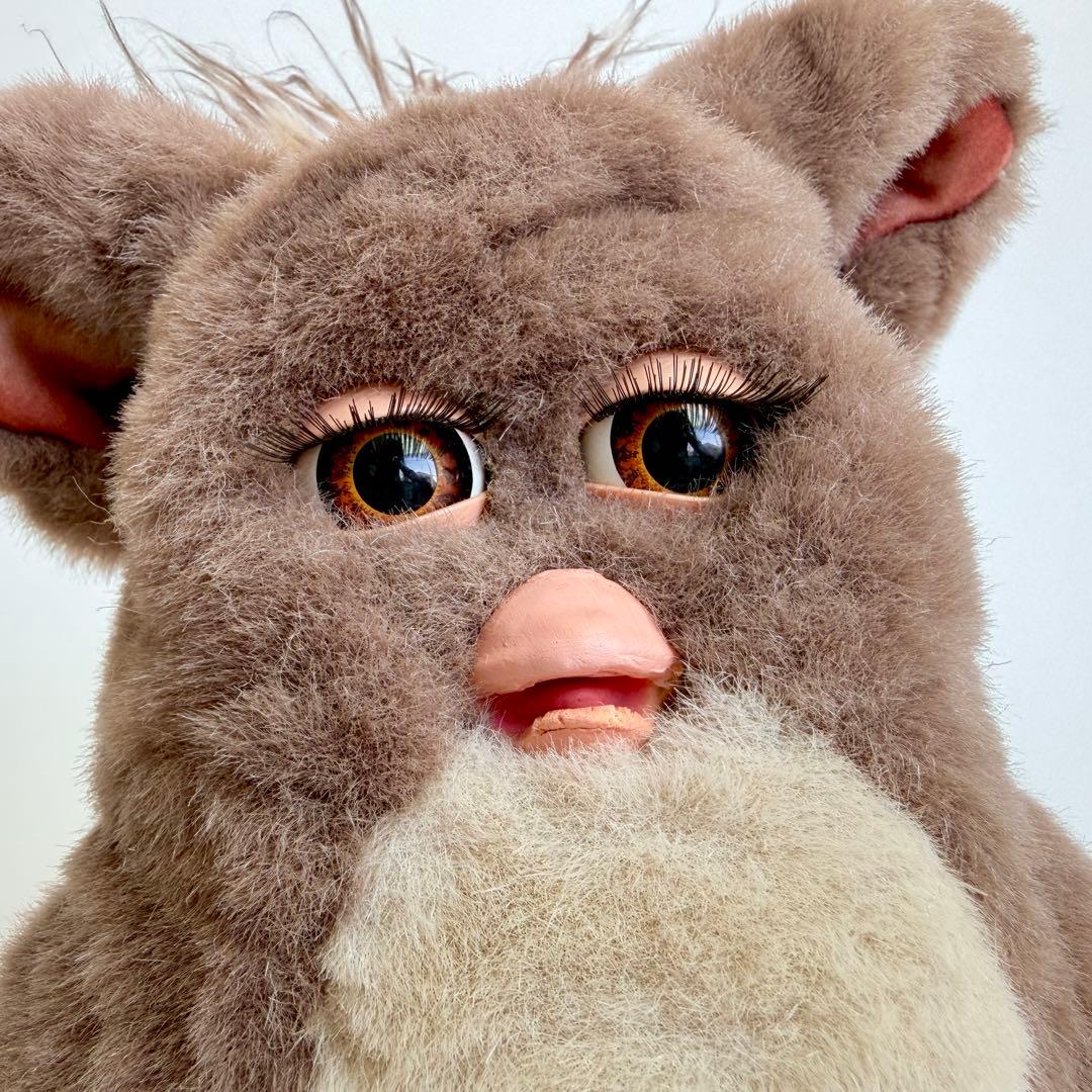 ファービー2 furby 英語版　不稼働　コーヒークリーム　ブラウン　レア