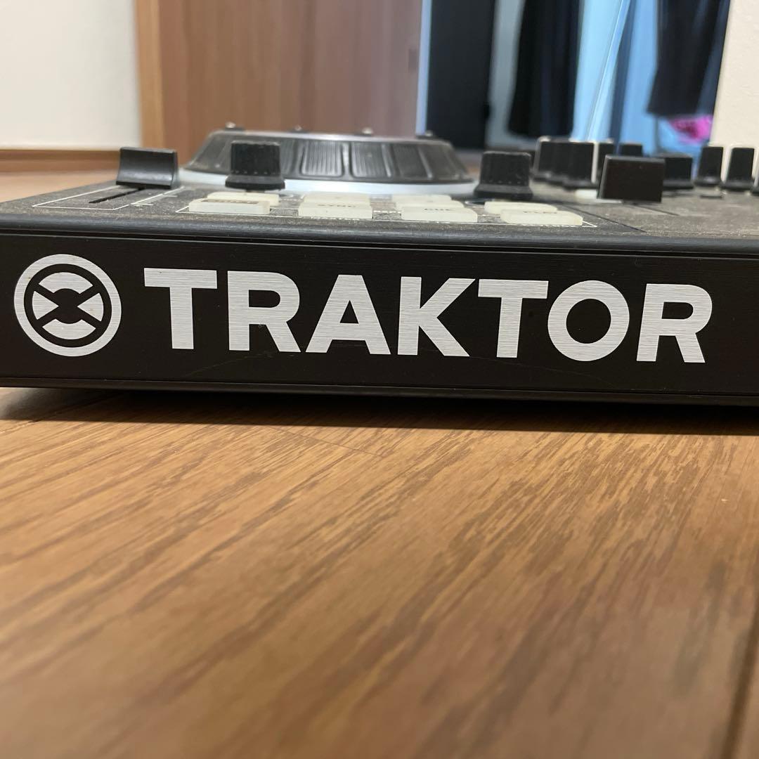 DJ機材 TRAKTOR KONTROLS2