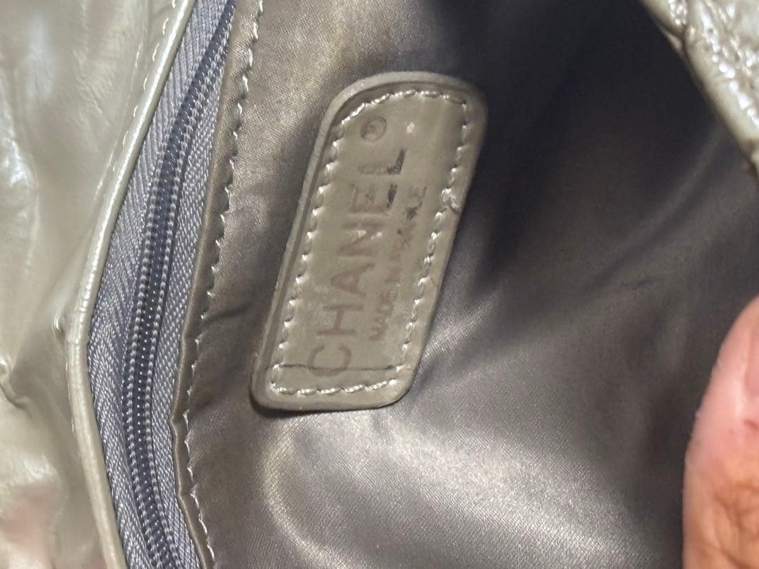 CHANEL ベージュ キルティングショルダーバッグ