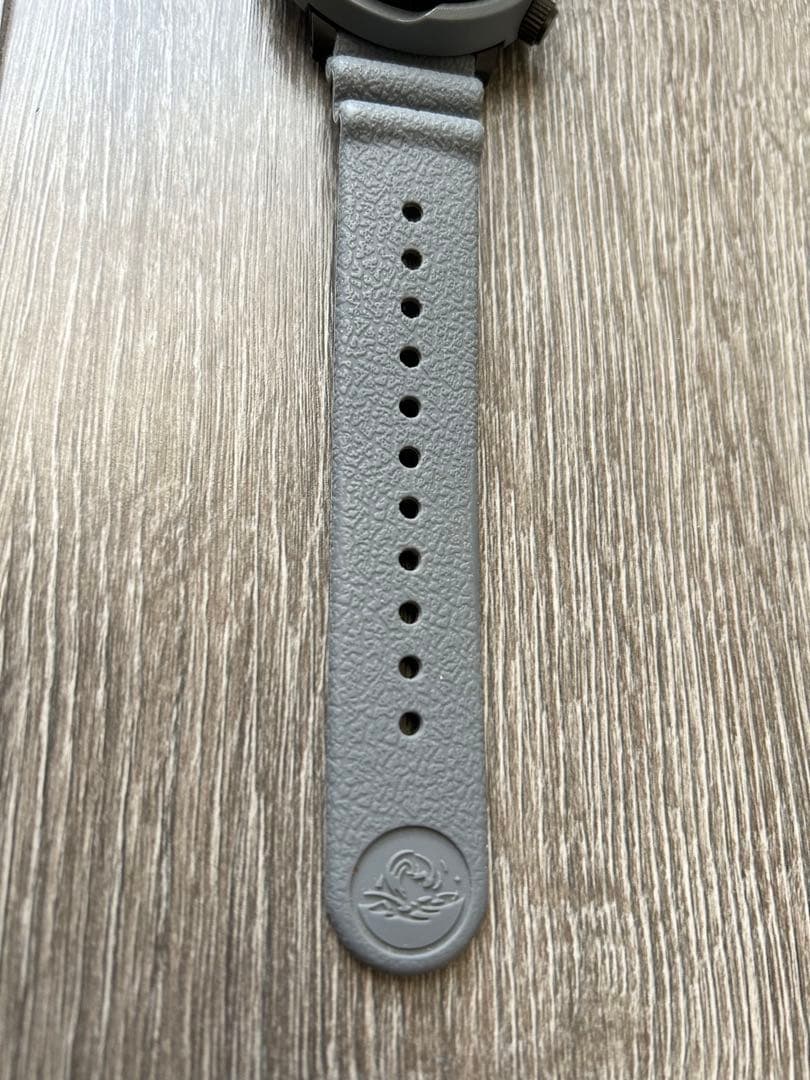 SEIKO プロスペックス メンズソーラー ダイバーズ200m 海外モデル