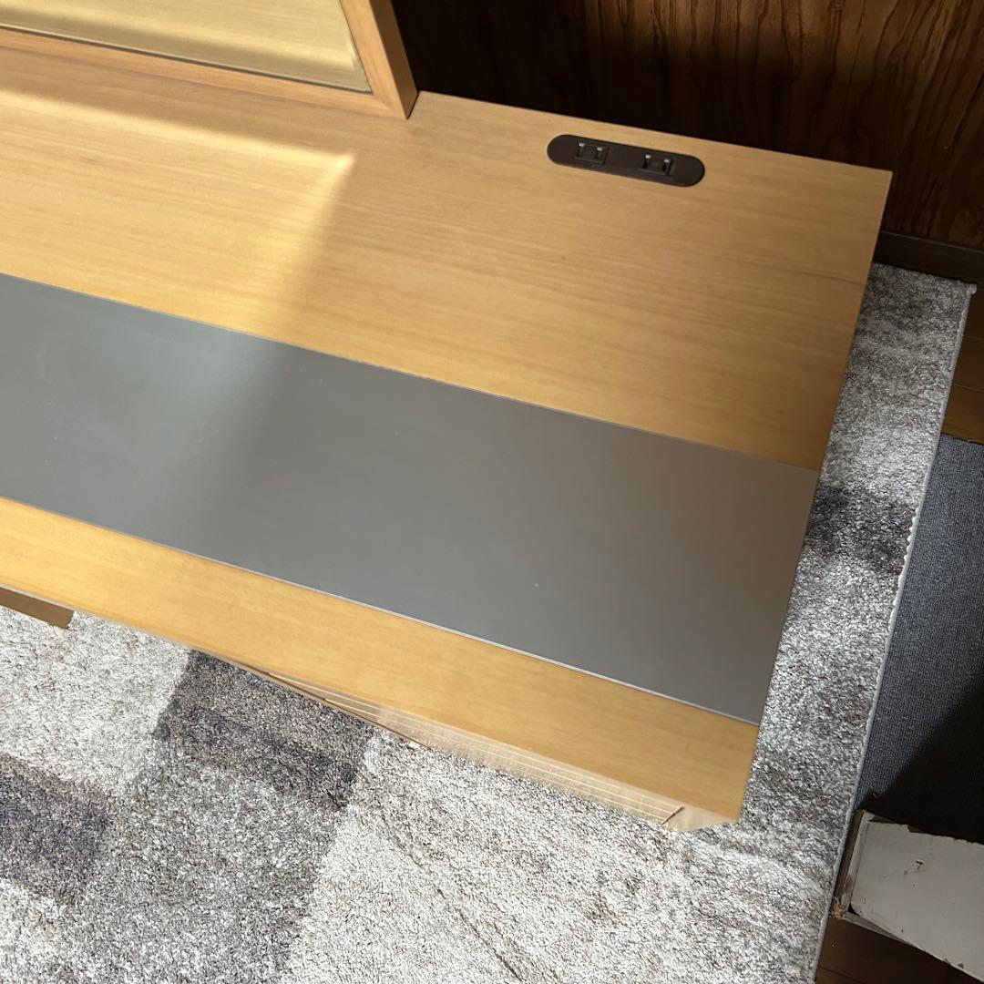 都内23区送料無料❗️関本家具　アンテカルネ　ドレッサー　椅子スタンドライト付き✨