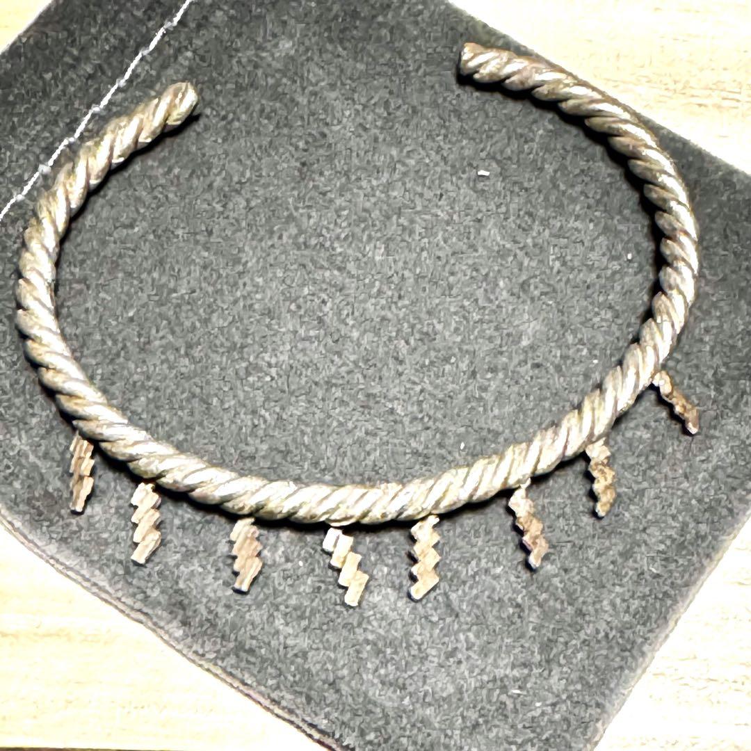 淺野屋健一のシルバーアクセサリー。しめ縄ブレスレット細　紙垂8枚