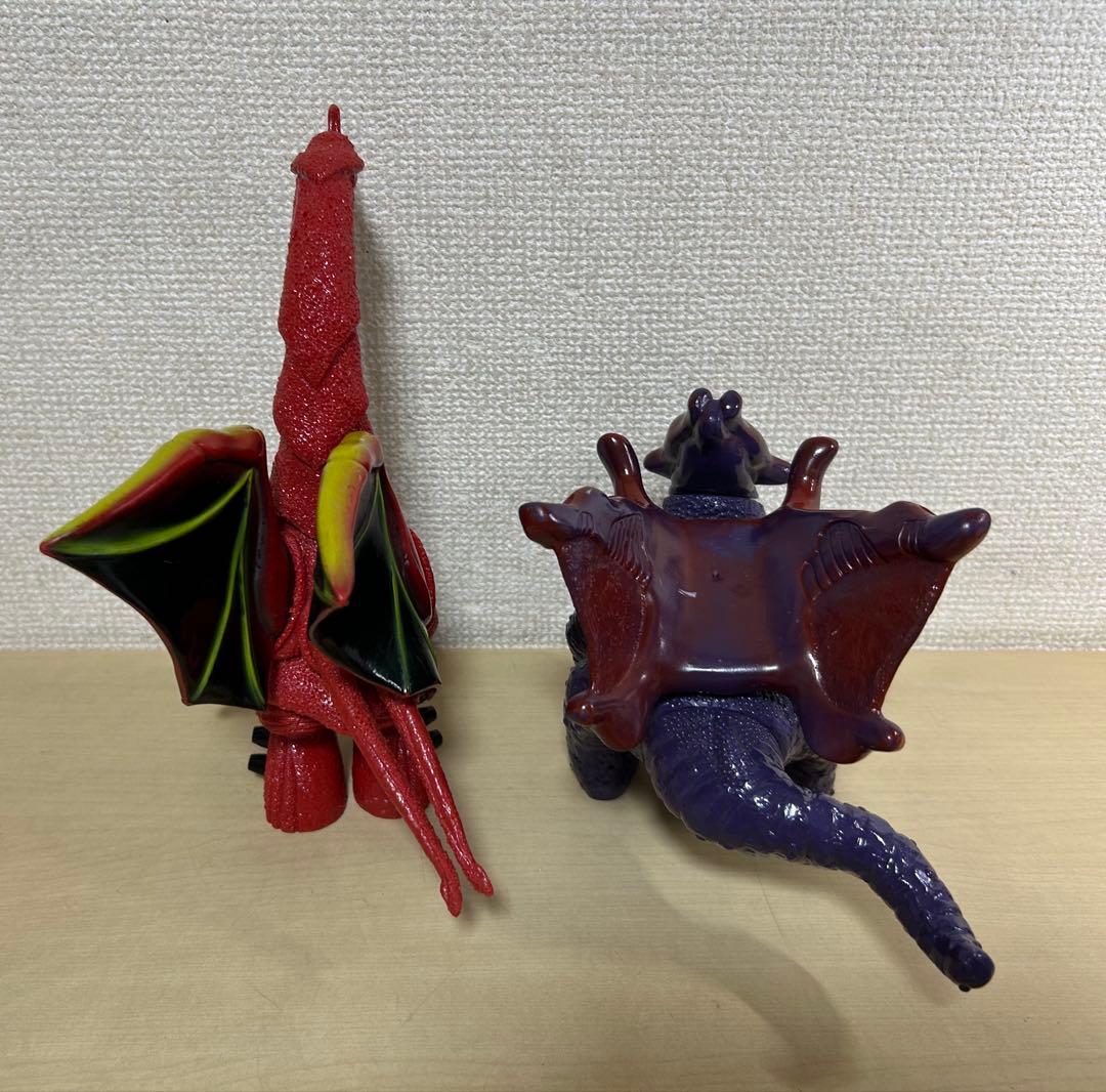 グレートモンスターシリーズ　ソフビ　フィギュア　バランガス　シラリー　2種