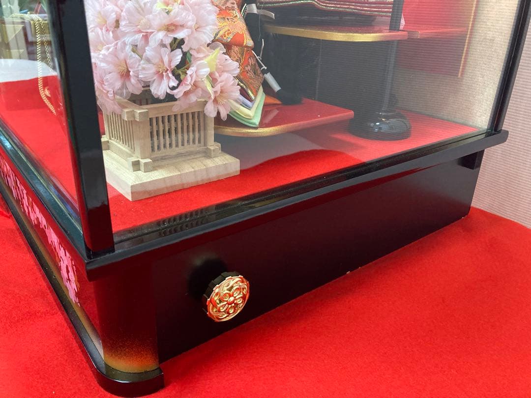 雛人形セット 桜の花と提灯付き