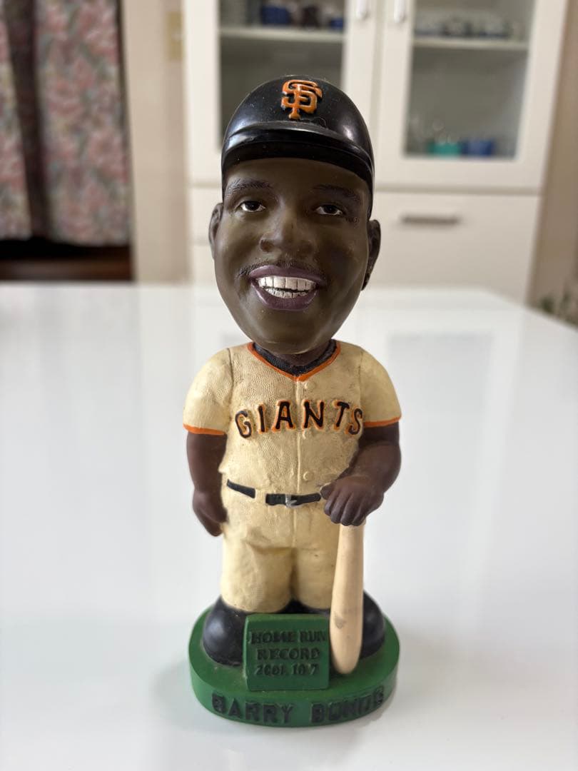 大リーグ　ホームラン記録達成記念　 　　バリー・ボンズ ボブルヘッド フィギュア
