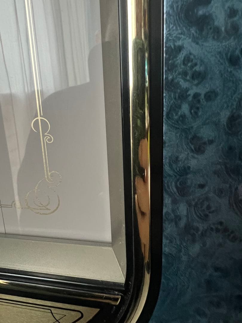 Small World 壁掛け時計　4MH744MR 音楽機能付き