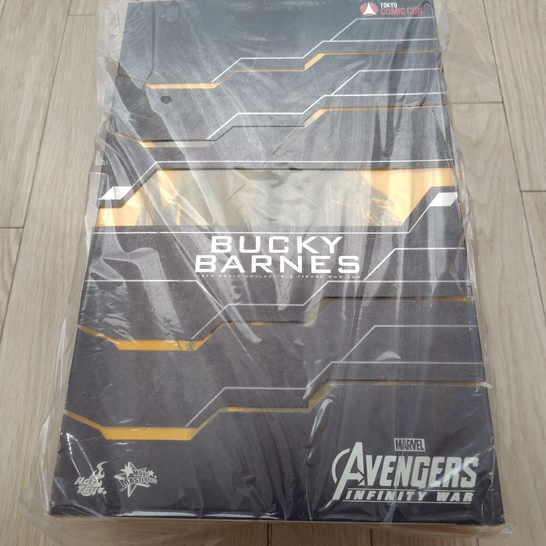 Hot Toys Bucky Barnes フィギュア