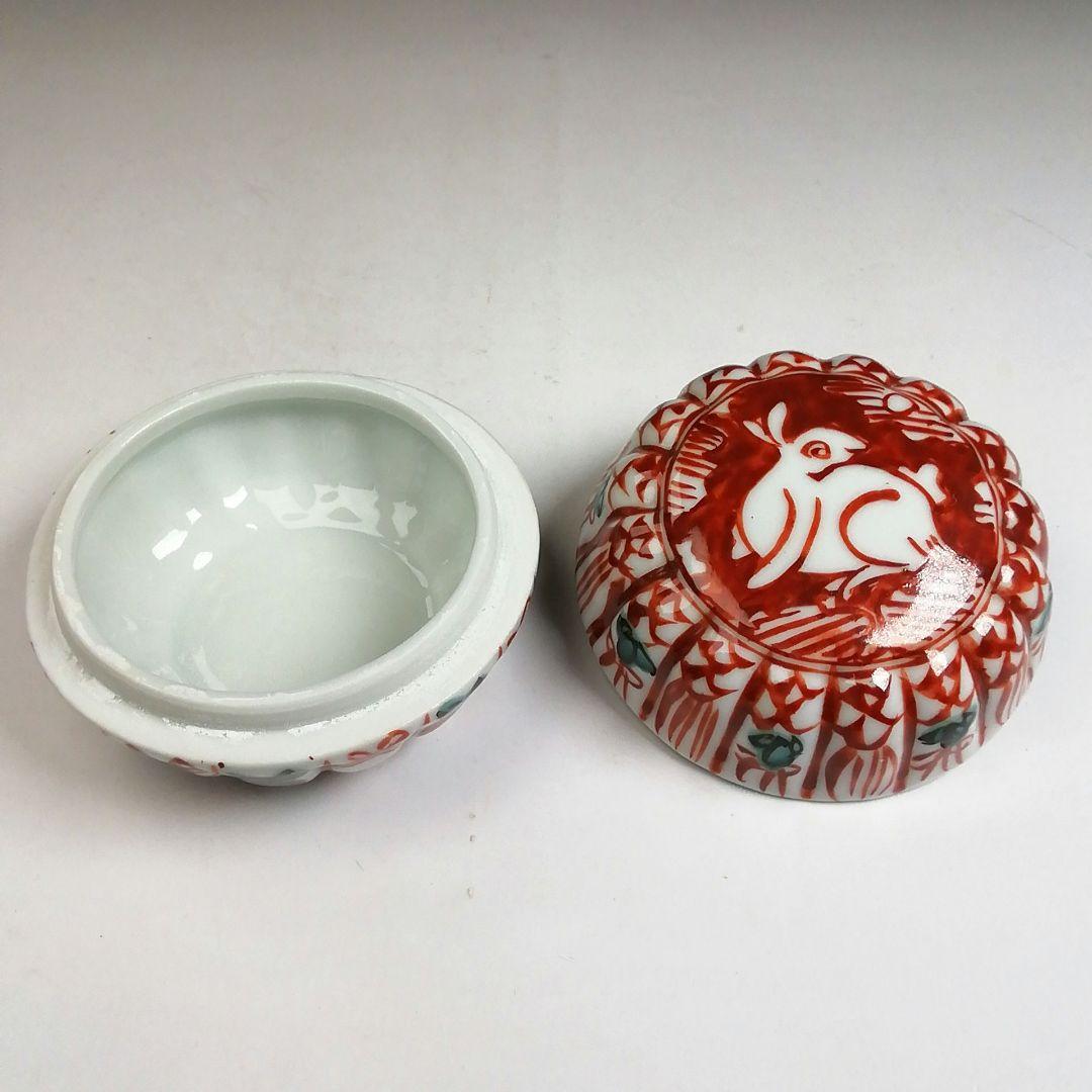 Ｔ９３３　香合　『赤絵　菊兎』『高野昭阿弥 造』　共箱　茶道具