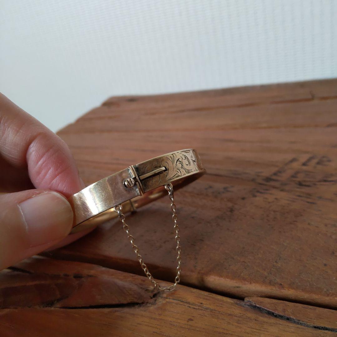 イギリスアンティーク　9ct rolled gold バングル