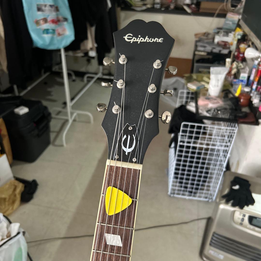 ２８日限定値下げエピフォン カジノepihone フルアコセミアコ