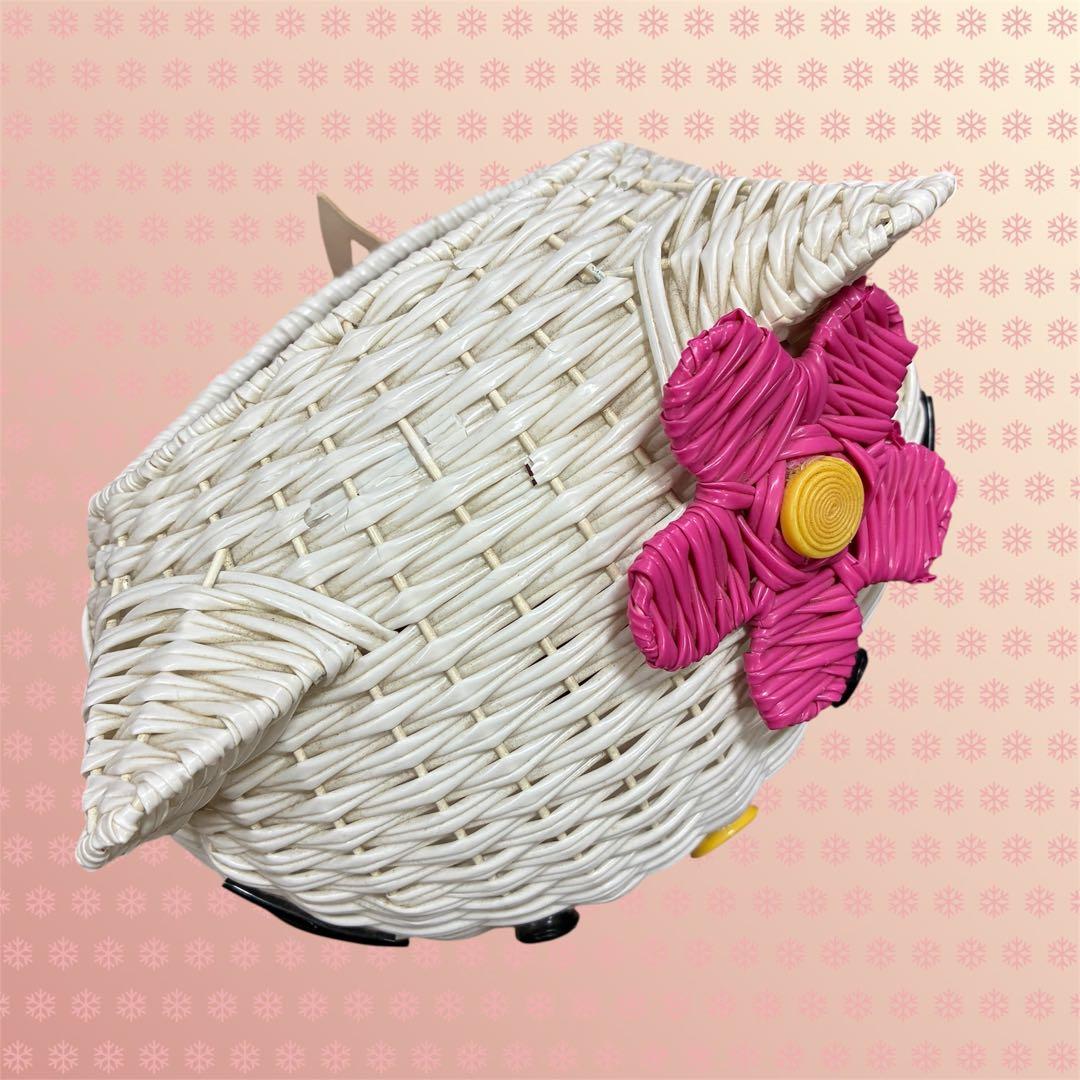 サンリオ　ハローキティ　かご 入れもの ダストボックス