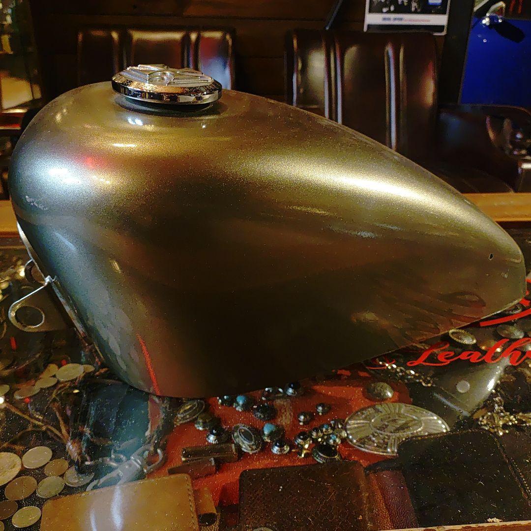 ハーレー　スポタン　メタリックグレー ハンドル　グリップ付き