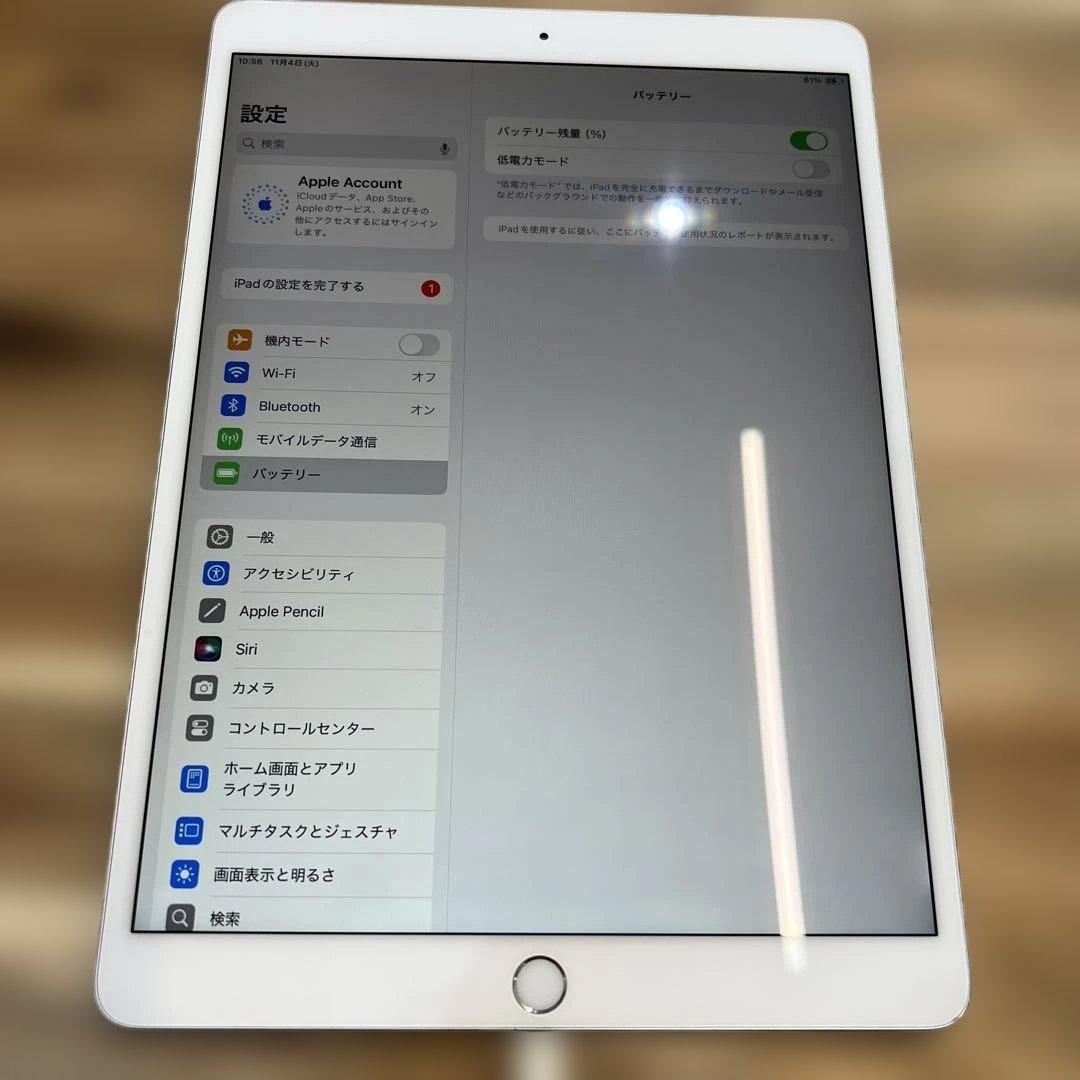 M835 SIMフリー　ipad Air 第三世代　64GB