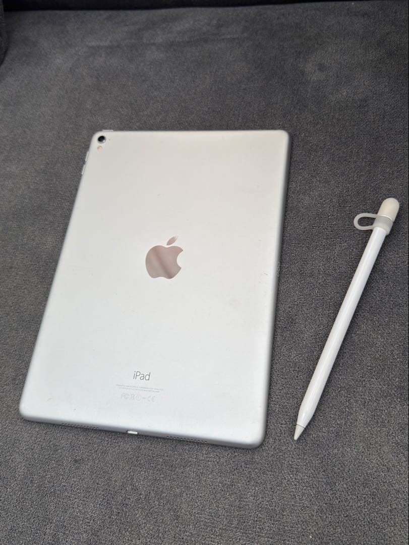 iPad Pro 9.7 128GB本体 + Apple Pencil