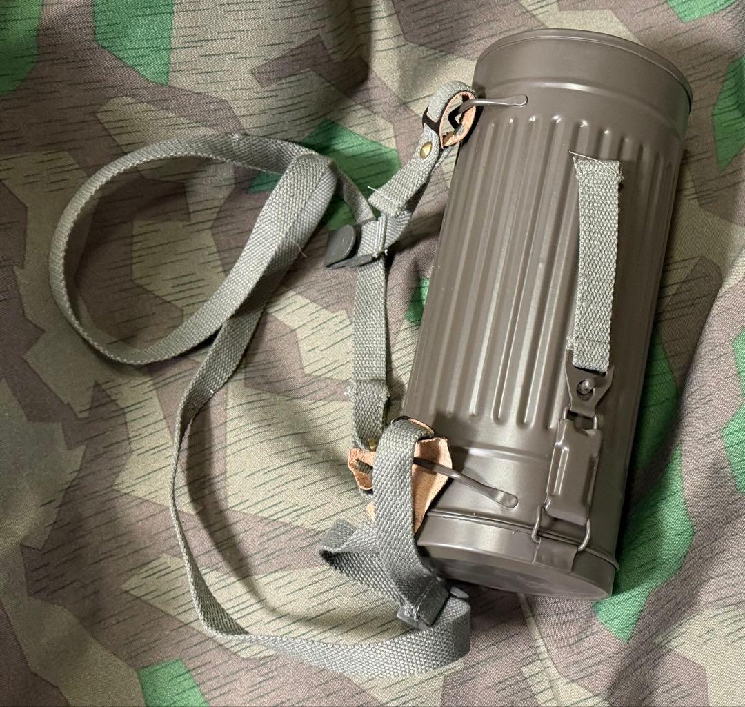 WWⅡ ドイツ軍 M38型ガスマスクコンテナセット（レプリカ）サバゲ　コスプレ