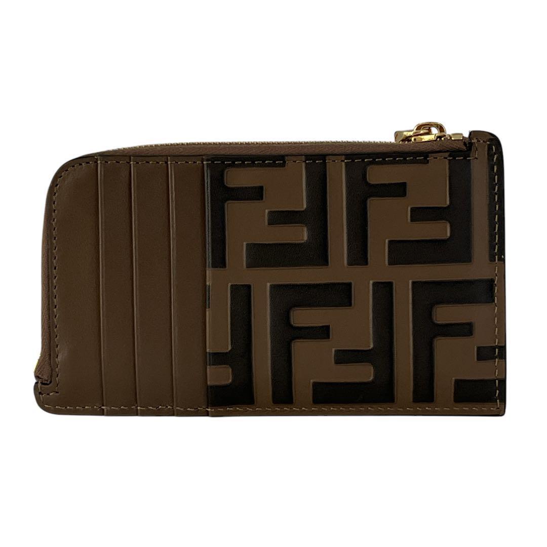 美品　フェンディ　ケース　FFダイヤモンド　カードケース　ズッカ　レザー