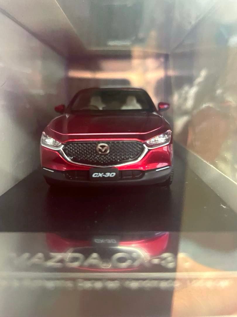 ミニカーHi-Story CX-30 1/43 スケール レッド