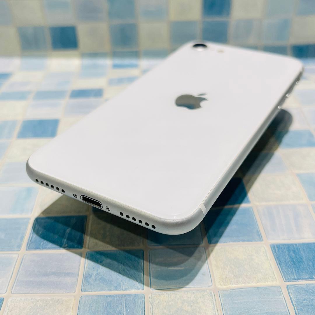 SIMフリー iPhoneSE2 128GB ホワイト 電池良好