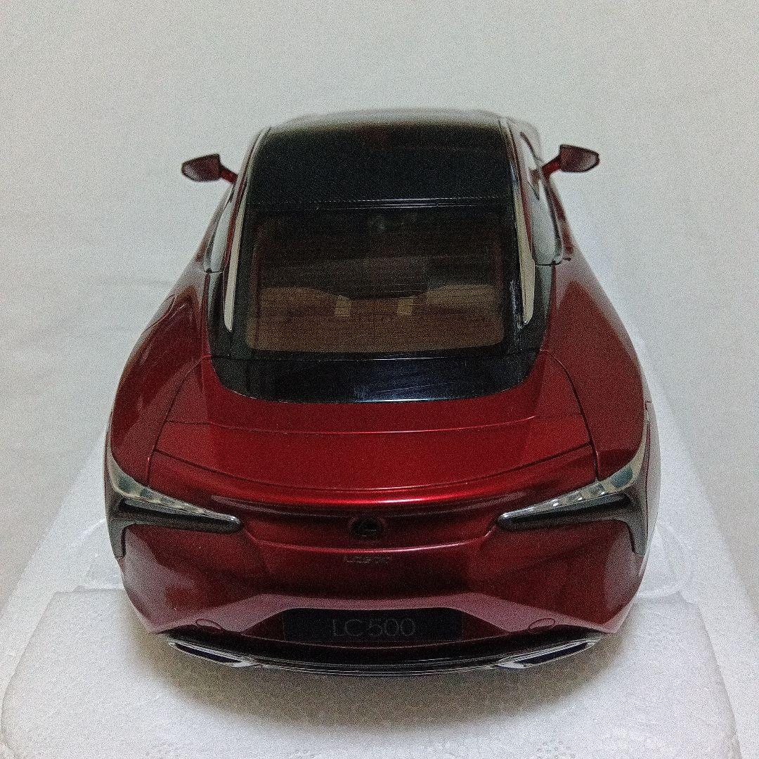 オートアート1/18 LEXUS LC500