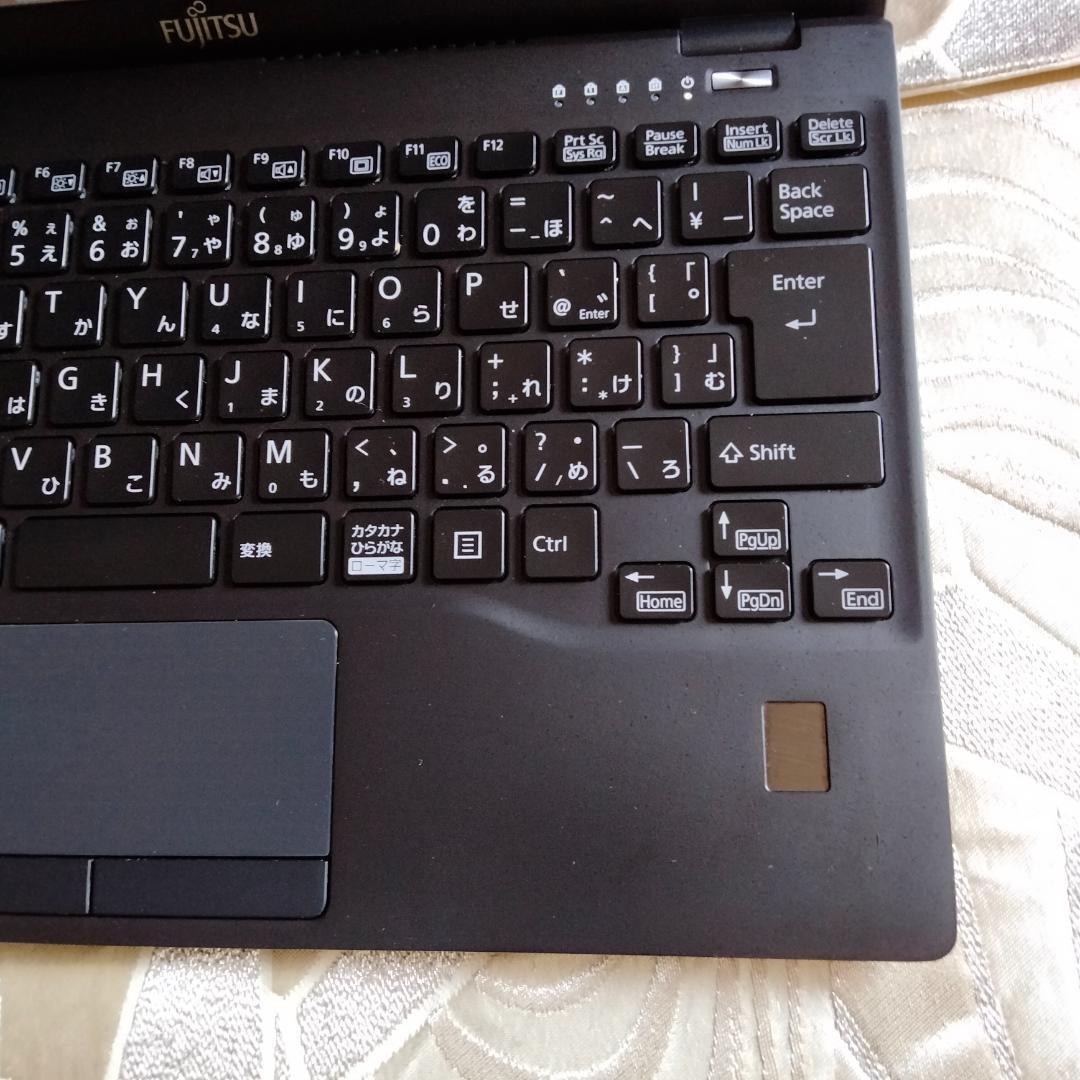 13インチ 富士通 ★11世代 i5 8G 256G 1920x1080