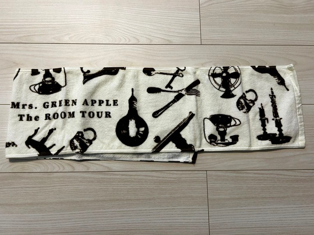 Mrs. GREEN APPLE The ROOM TOUR タオル