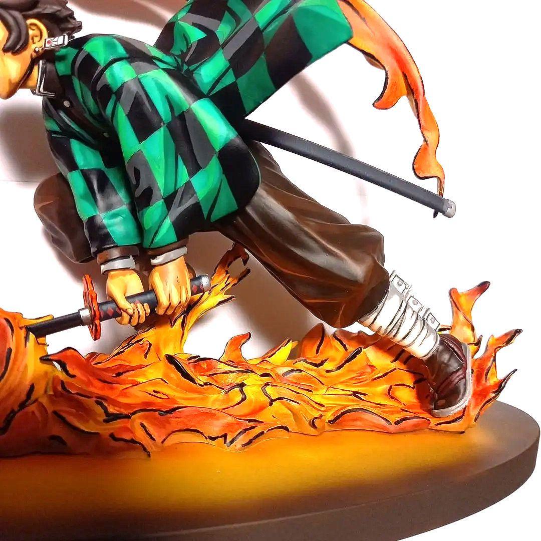 鬼滅の刃 竈門炭治郎 フィギュア リペイント ２次元彩色 ヒノカミ神楽 煉獄