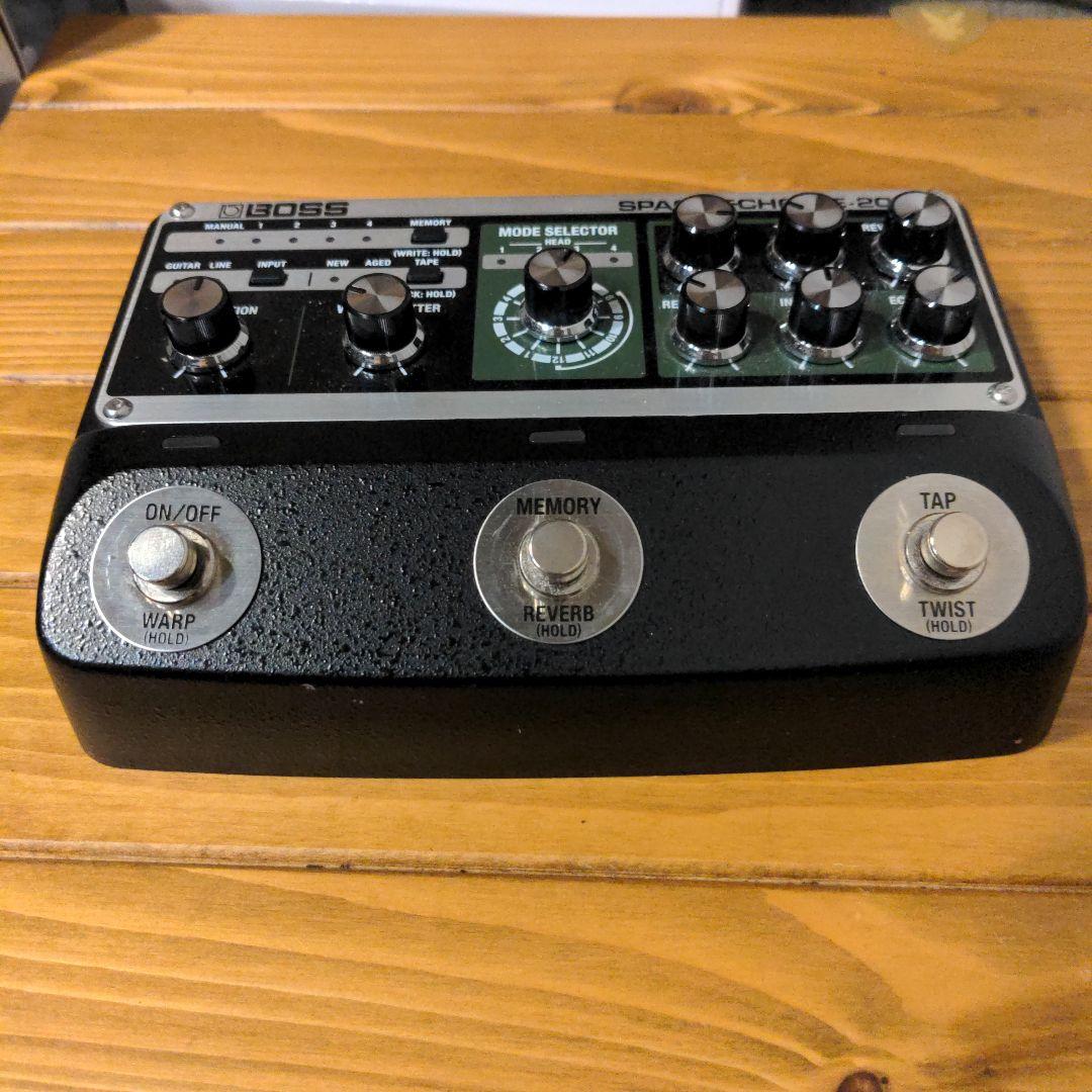 BOSS スペースエコー RE-202