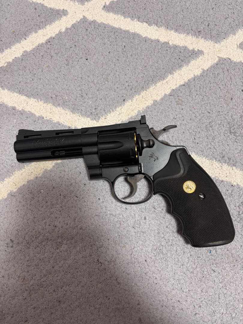 東京マルイM4A1,グロック18,PYTHON357, OPS-M.P.S