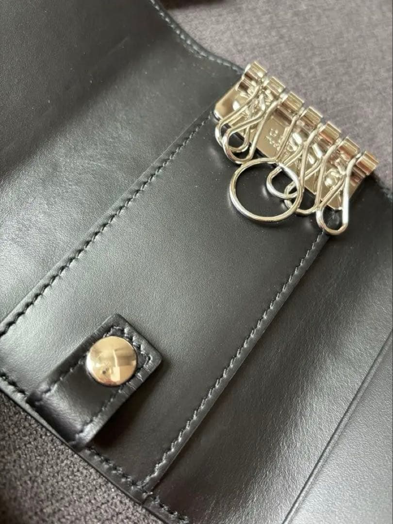 GUCCI ブラックレザー GGキーケース　GUCCIキーケース