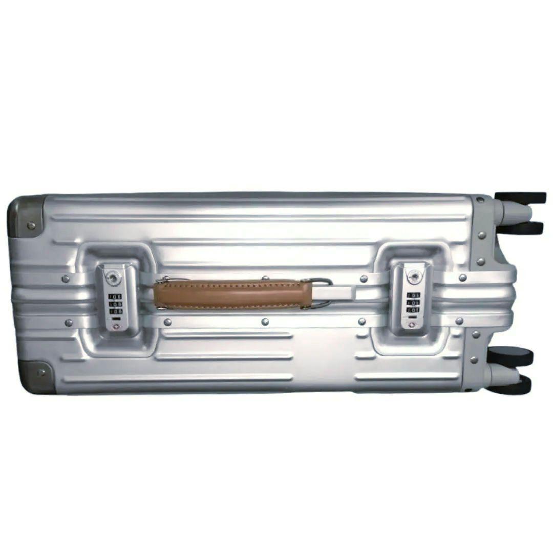 ✨極美品✨イノベーター　INV1811 36L 機内持込サイズ　アルミ