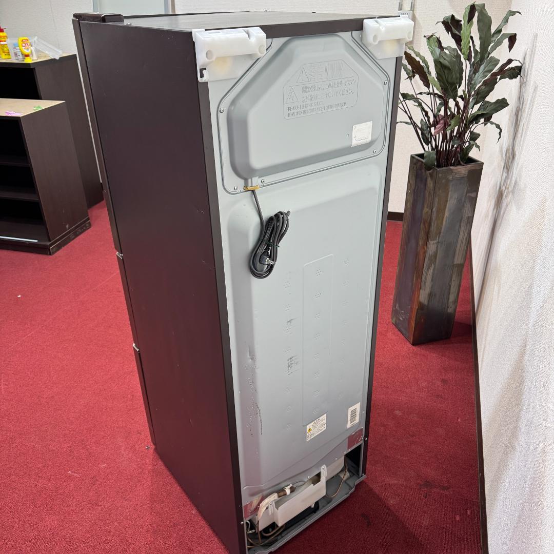 東京23区送料無料　美品日立3ドア冷蔵庫265L　ガラストップ　清掃/除菌済み