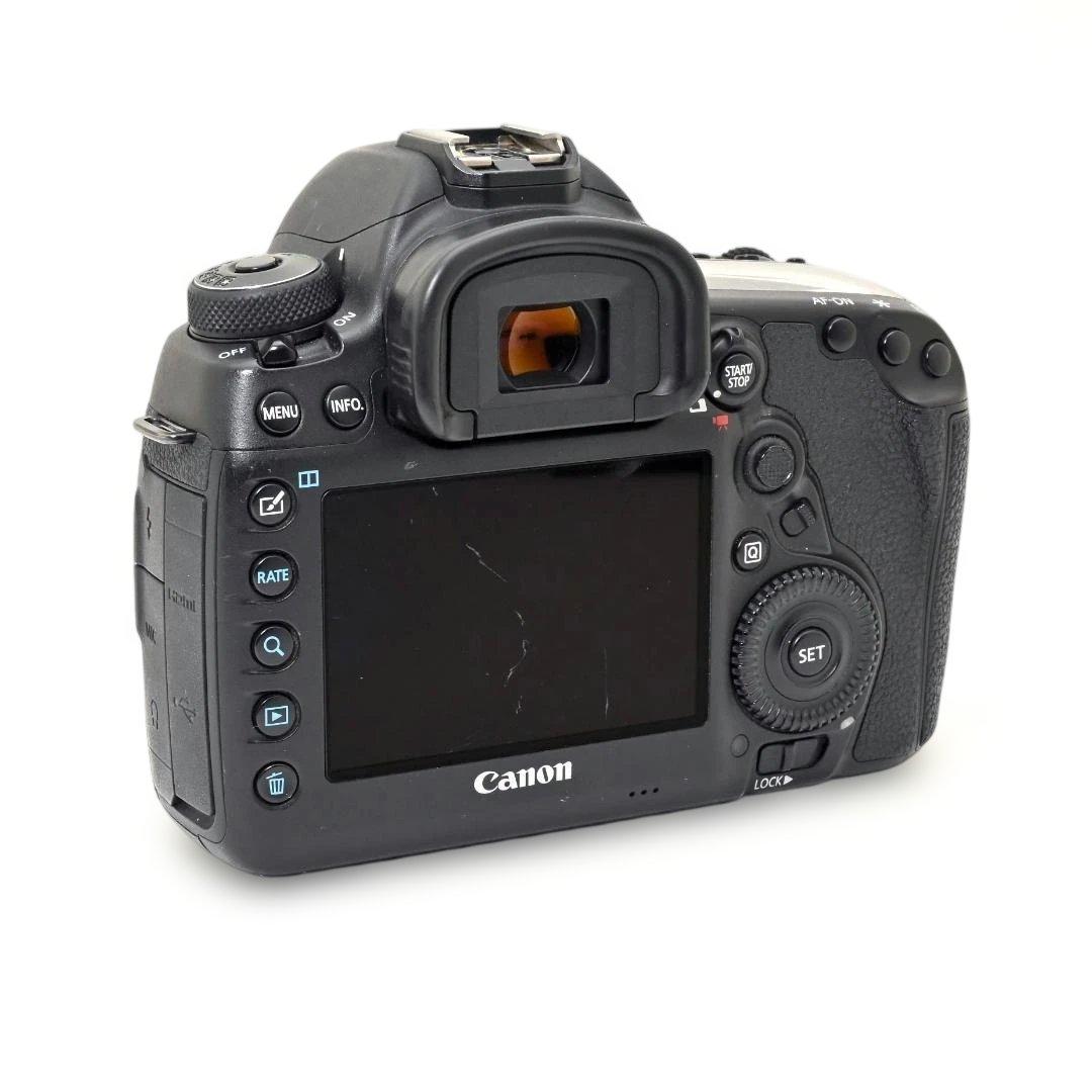 【良品】Canon EOS 5D Mark IV ボディ