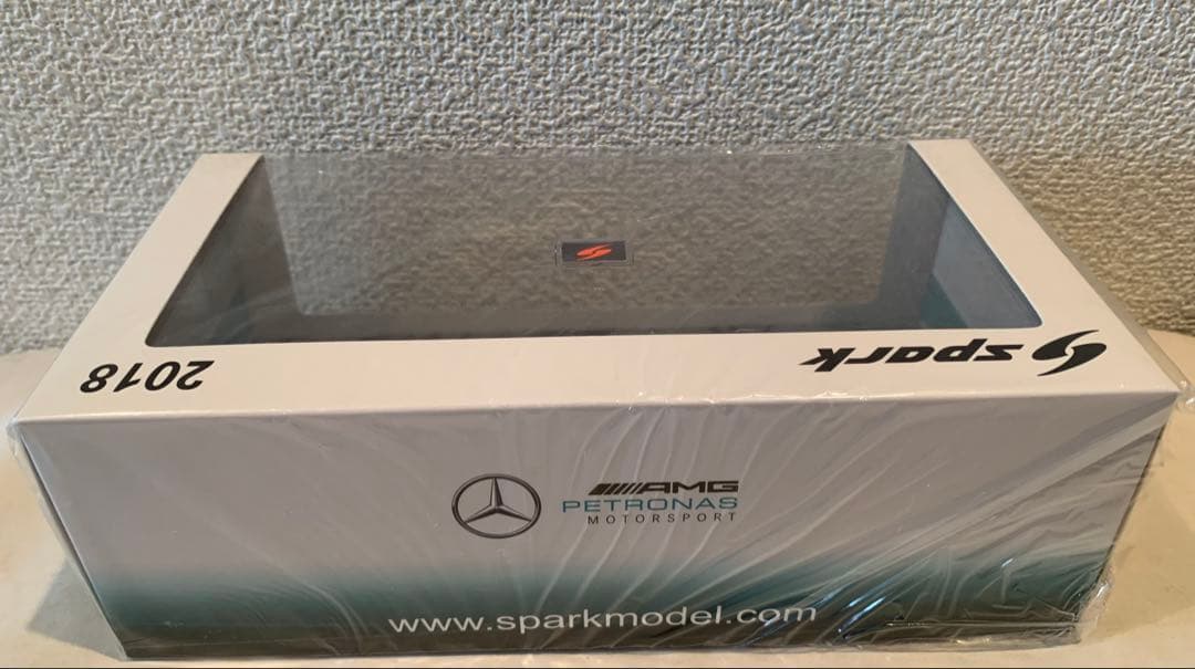 ドーナツターンマーク付き1/43 メルセデスAMG F1 W09 L.ハミルトン