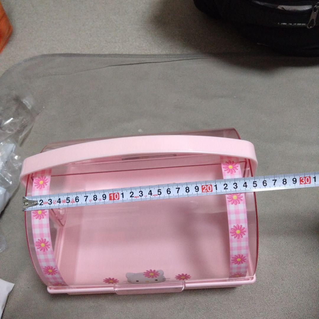 年代物　未使用品　Hello Kitty フードケース　収納ボックス ピンク